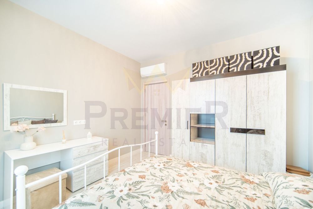 Продава се Двустаен апартамент в к.к. Св.Св. Константин и Елена - 49 кв.м за 1510 €/кв.м - Снимка #5