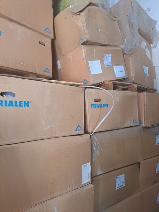 Продам Муфты электросварные 710