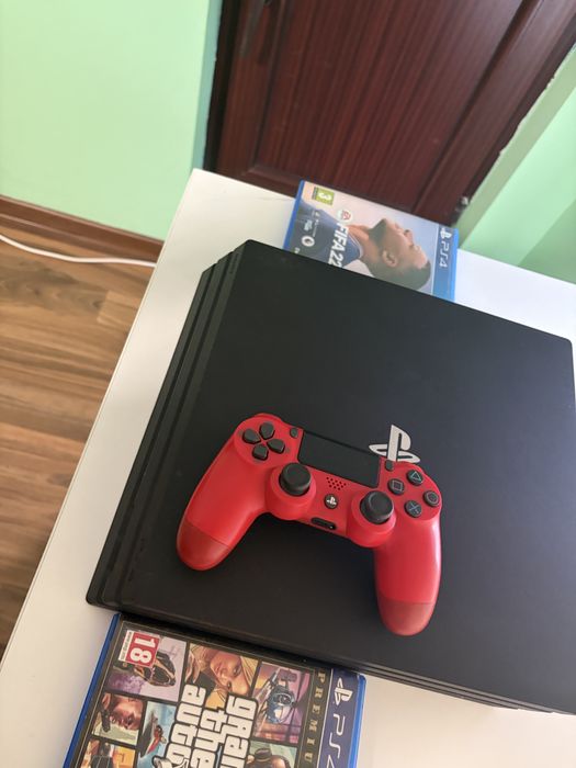 vand ps4 pro impecabil