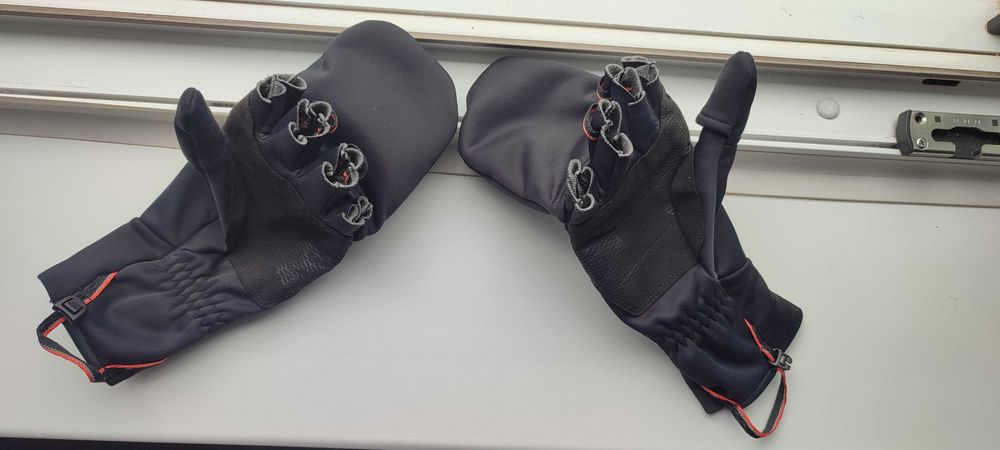 Ветроупорни ръкавици за планински трекинг MT900 – унисекс, черни