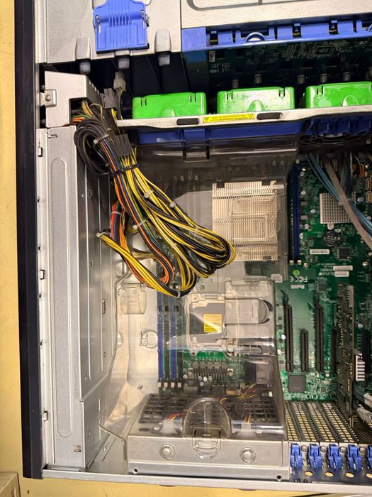 Сервер Supermicro CSE-745TQ-R800LPB