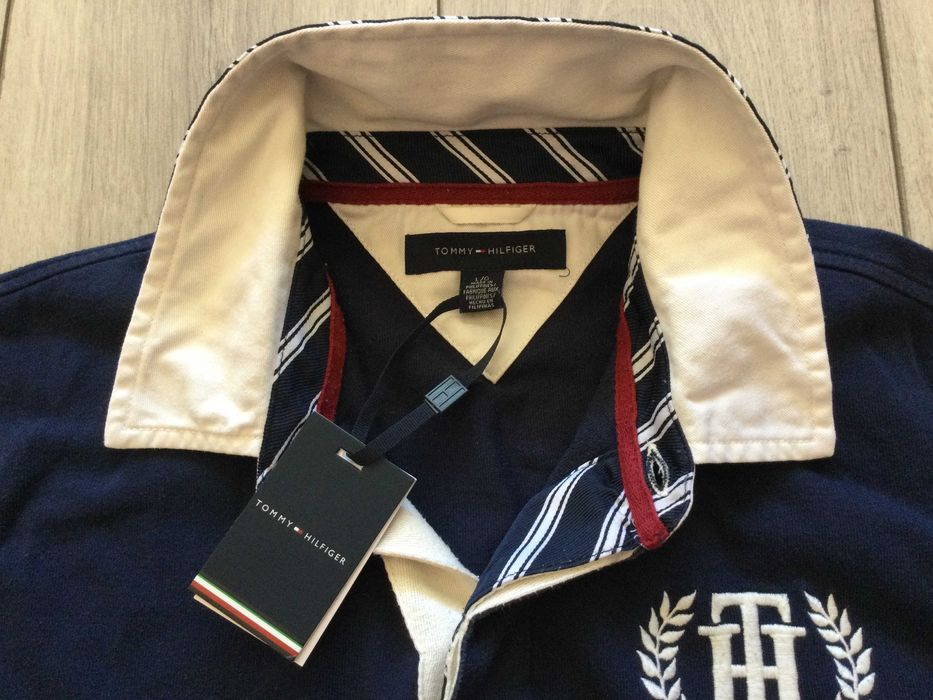 НОВА оригинална синя ръгби поло фланела блуза TOMMY HILFIGER размер L