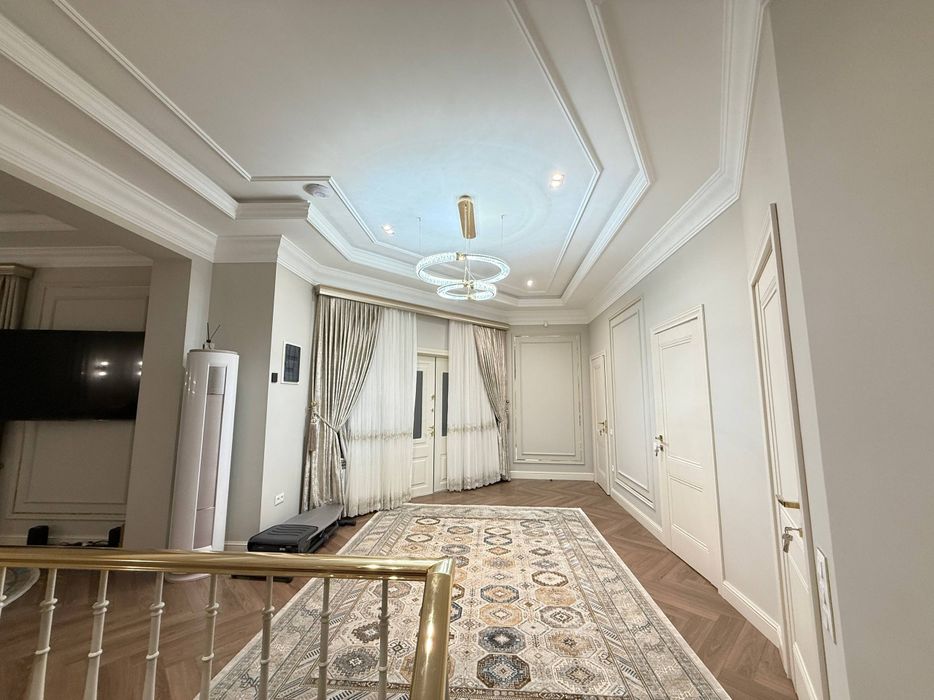 Продается Евро Дом на Саламатина