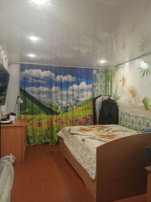 Продам квартиру трёхкомнатную