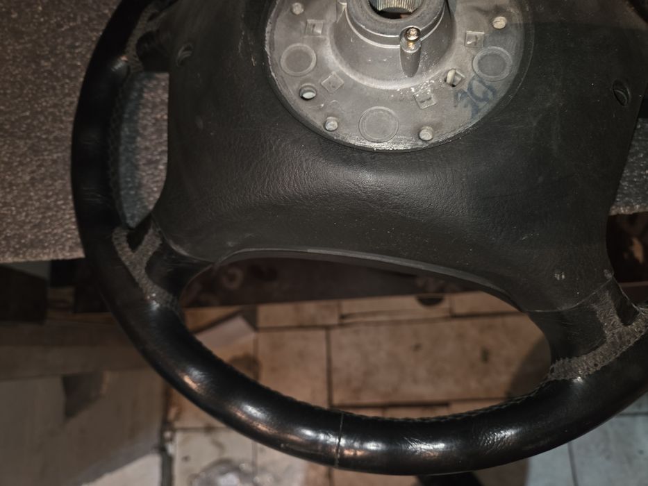 Руль на бмв е34, е38, е36