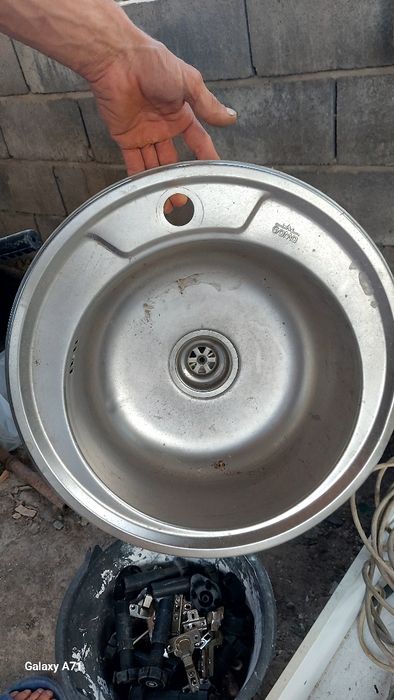 Продам мойку железную