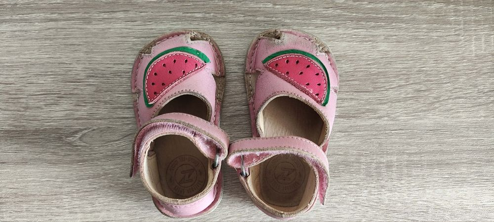 Детски боси обувки и сандали DD step и  Zeazoo