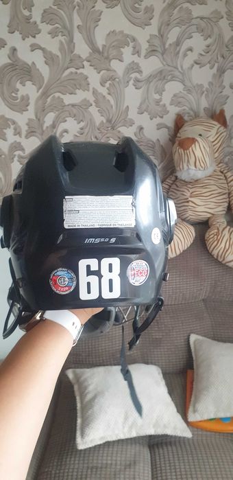 Прожам хоккейный шлем