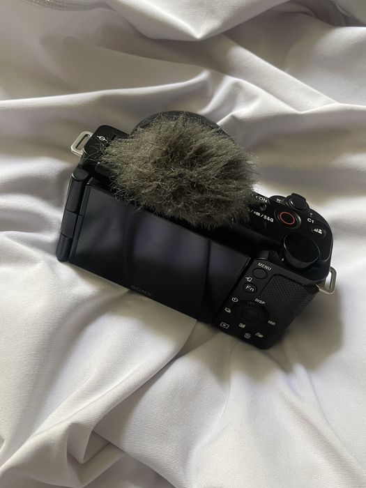 Камера Sony ZV E10