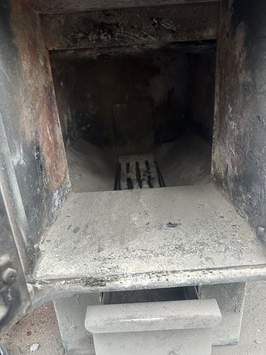 Продам печку в баню заводская