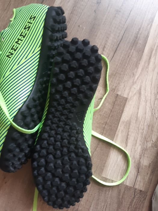 Спорти обувки,спортни стоки