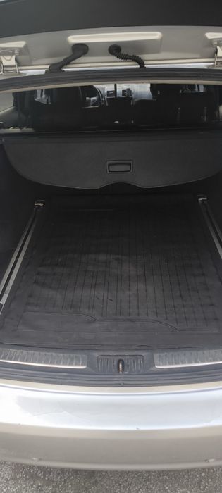 Toyota avensis 2009 г. 2.2 дизел-комби