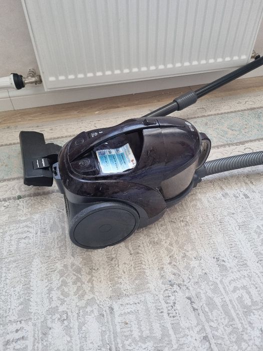 продам мощный пылесос