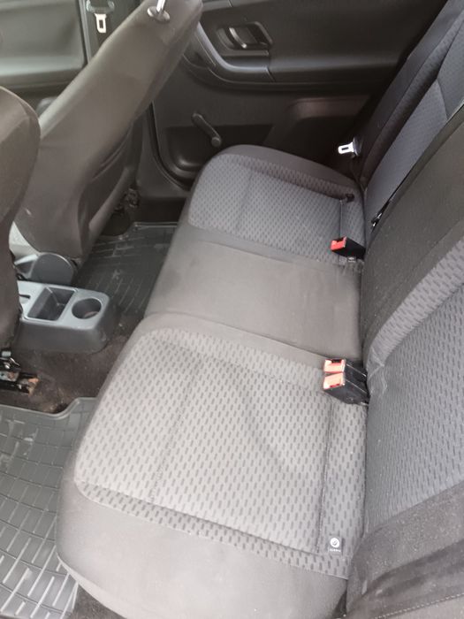 Vând Skoda Fabia 2011