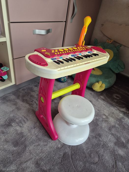 Детско пиано/синтезатор с микрофон
