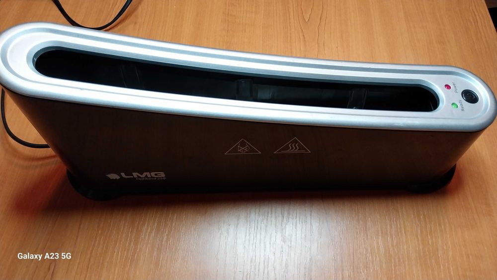 Aparat de indosariere  documente (legare) termica Optibind 250