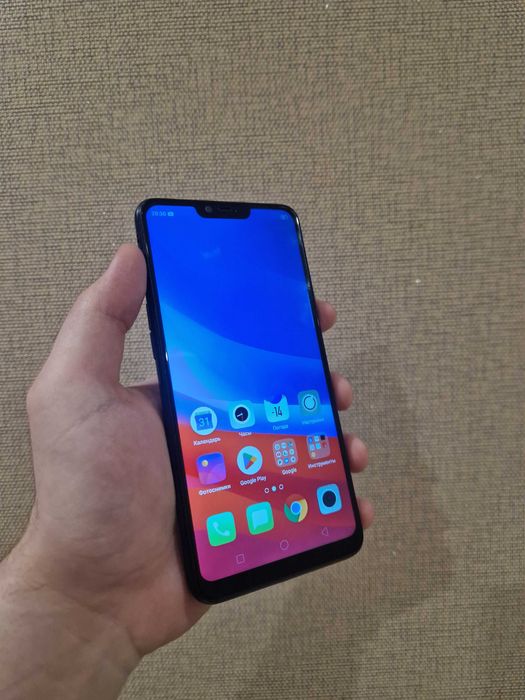 Оппо A3s 16гб черный