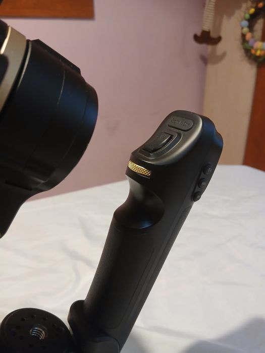 Stabilizator gimbal Zhiyun crane 3s