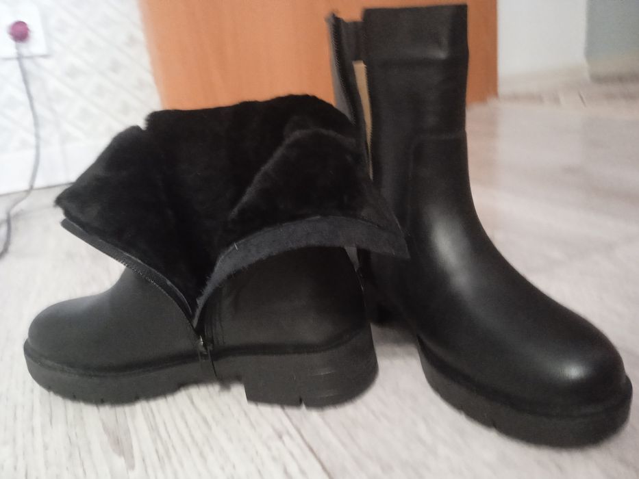Кожаные сапожки зимные