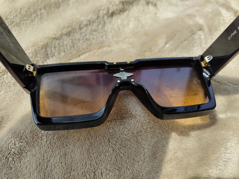 Ochelari Louis Vuitton noi originali