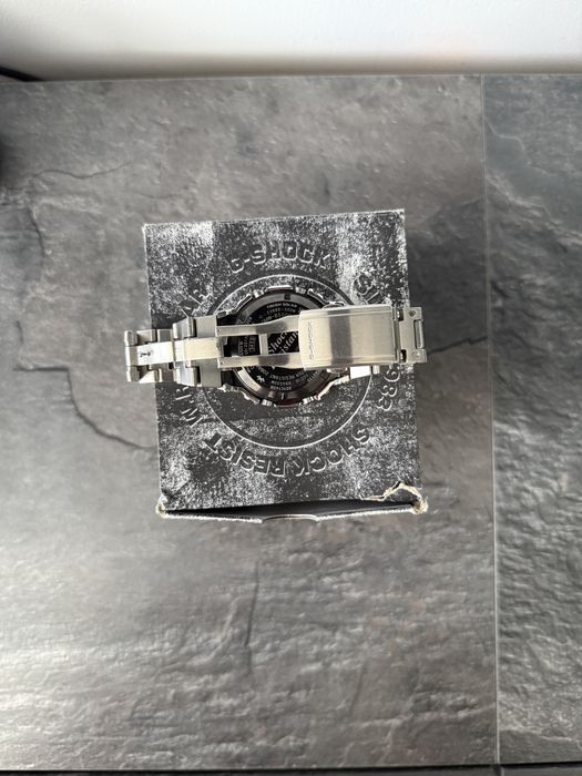 Casio G Shock square full metal GMW-B5000