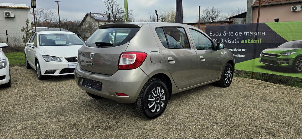 RATE doar cu buletinul AVANS 0 & CASH Garantie Dacia Sandero an 2013 motor 0,900 cm3 benzina 90 c,p euro 5 carte service clima