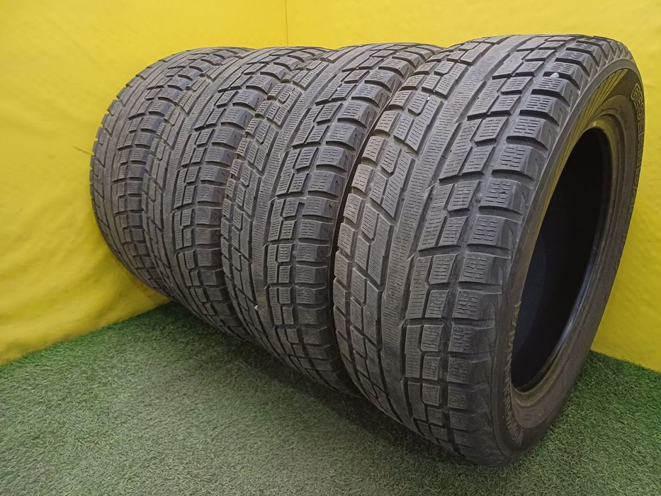Шины 275/55 R19 Yokohama комплект.