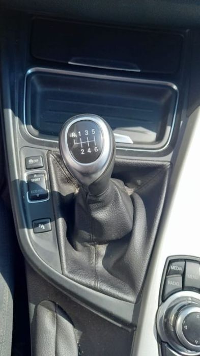 Dezmembrari BMW F30 2.0 d 184hp manual 2013