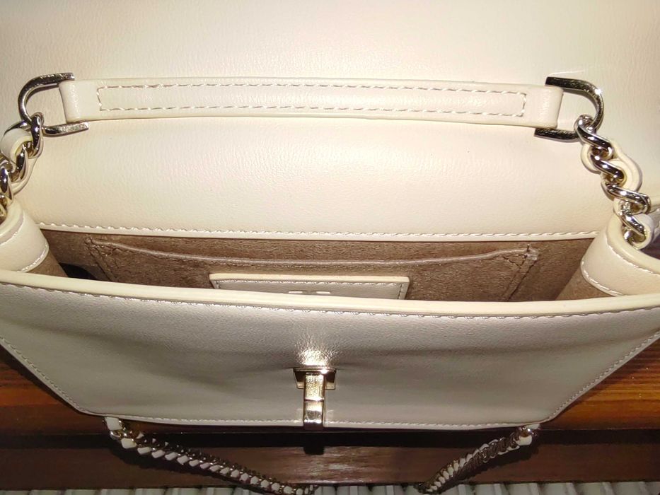 елегантна чанта Elisabetta Franchi