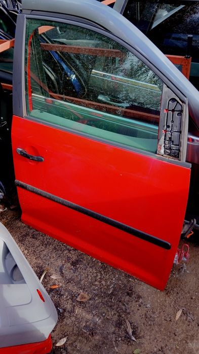 Предна дясна врата Vw Caddy
