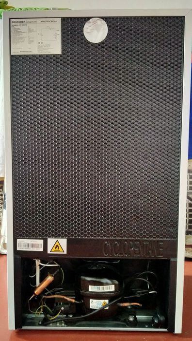 Продам б/у иранский печь и холодильник