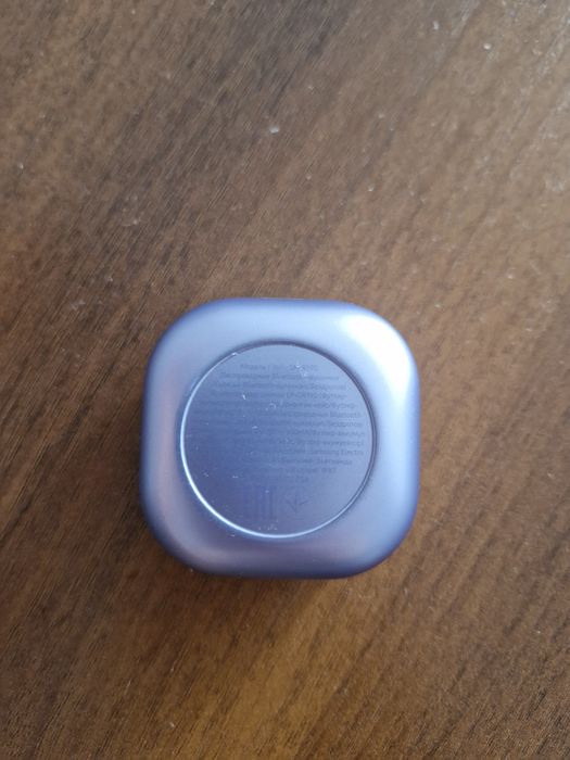 Продам безпроводные наушники Galaxy Buds Pro