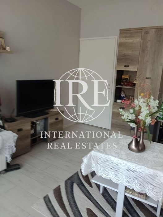 Продава се Четиристаен апартамент в Варна, Възраждане 4 - 100 кв.м за 964 €/кв.м - Снимка #7