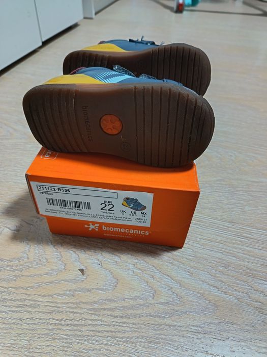 Обувки биомеханика 22 номер