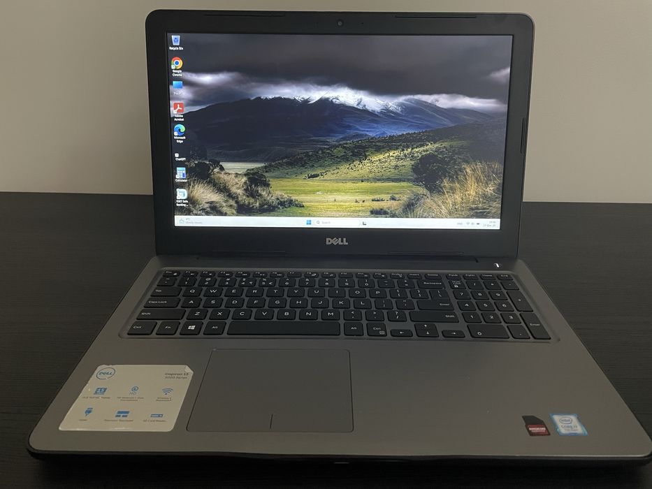 Laptop Dell Inspiron 15 5000 i7-7500U SSD 500GB 8GB RAM