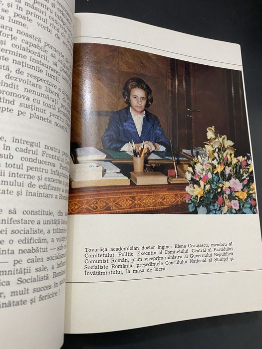 Elena Ceaușescu - știința și progresul societății, Editura Politică