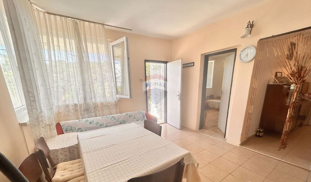 Самостоятелна къща с морска и горска панорама за продажба, р-н Аспару