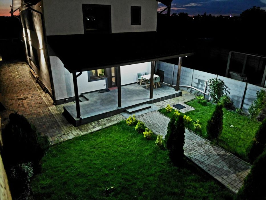 Casa de Petreceri Majorate  Onomastica Burlaci Burlacite Party Jacuzzi