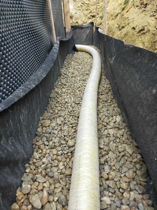 Transport basculabil inchiriez utilaje