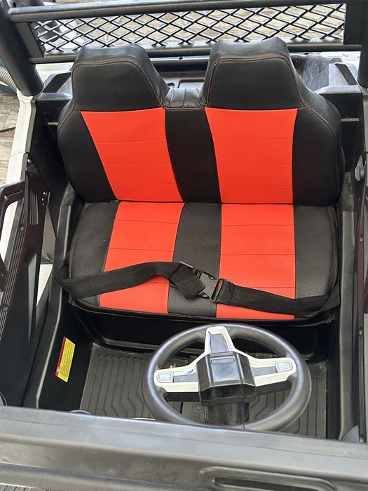 Продам детскую машину