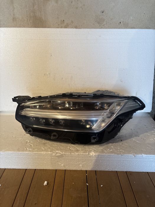 Фар за Volvo XC90