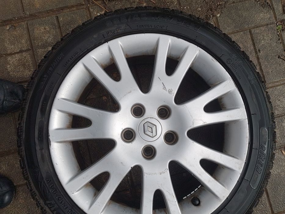 Гуми с джанти за рено лагуна 2 Нови