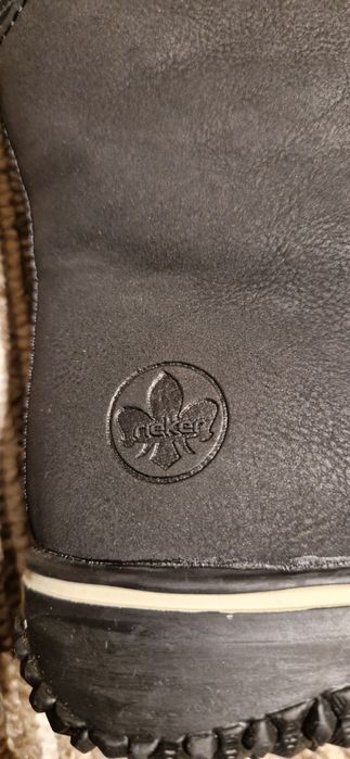 Ghete dama Reiker