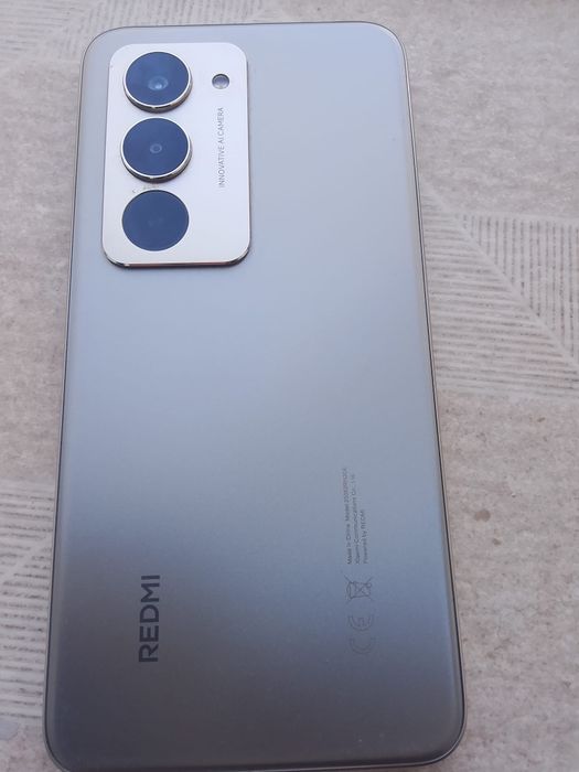 Vând redmi 15 in stare buna