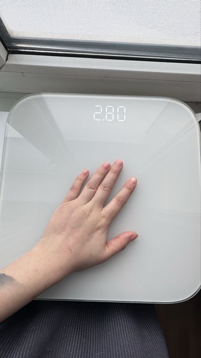 Продам Напольные весы Mi электронные Smart Scale 2