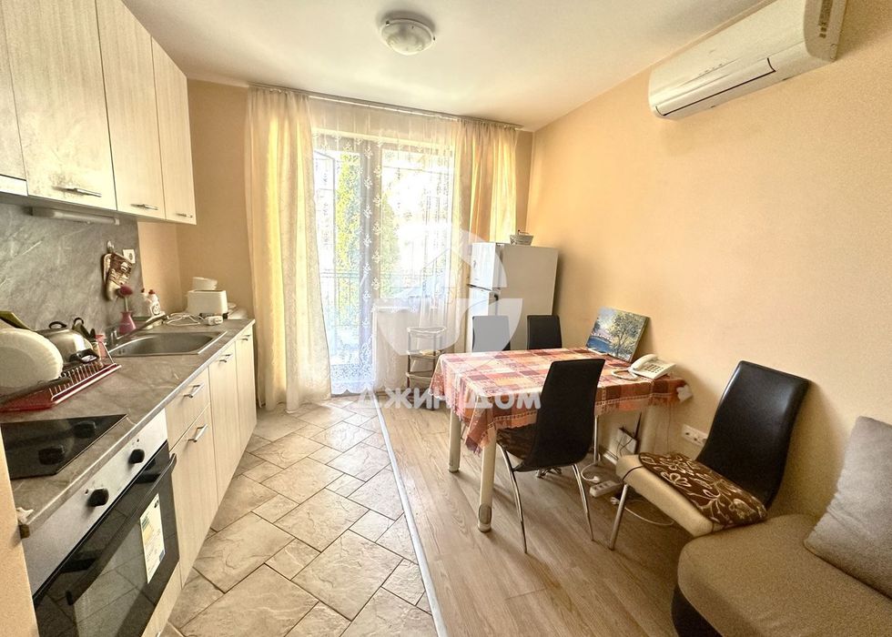 Продава се Двустаен апартамент в Свети Влас - 56 кв.м за 1554 €/кв.м - Снимка #6