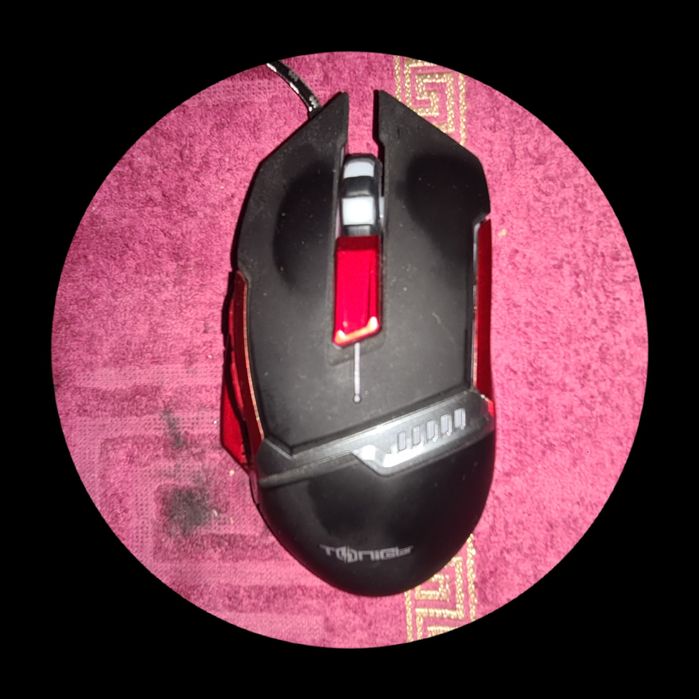 Продаеться Мышь игровая