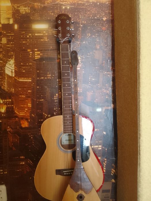 Продам гитары разные