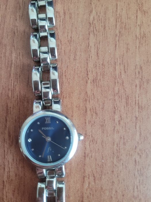 Дамски часовник  ...