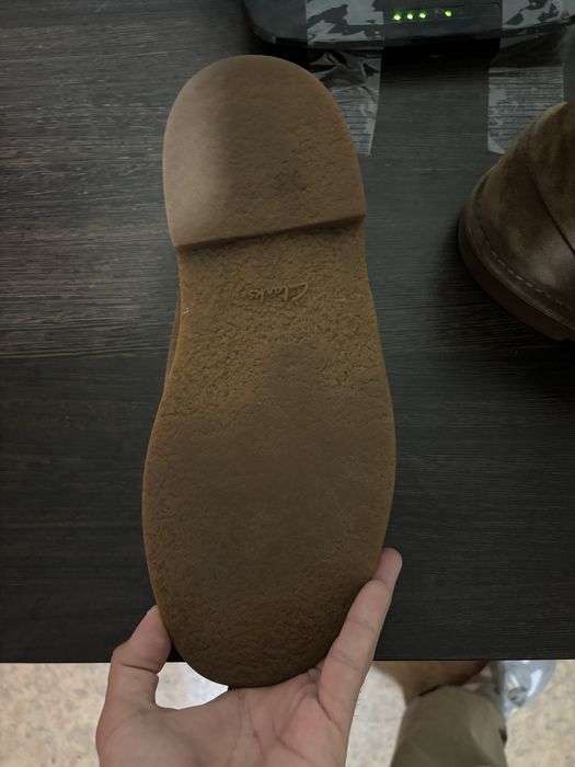 Продам ботинки чукка/десерты clarks.